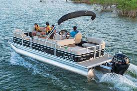 rent a pontoon boat today