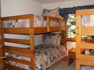 Chalet Senner - Bedroom with 2 bunk beds