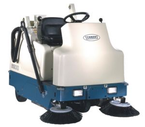 Riding Foor Sweeper And Floor Scrubber Rentals In Boston Ma
