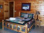 Bedroom 1-Georgia Cabins For Rent: