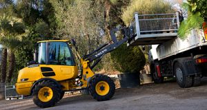 L25F compact wheel loader used for material handling applications